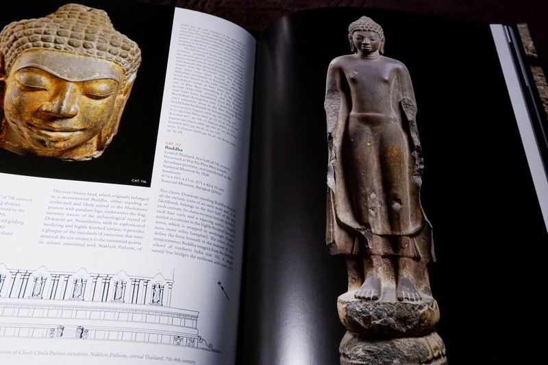 LOST KINGDOMS hindu-buddhist sculpture of early southeast asia ปกแข็ง ปี 2014 (Pre-Order สอบถาม)