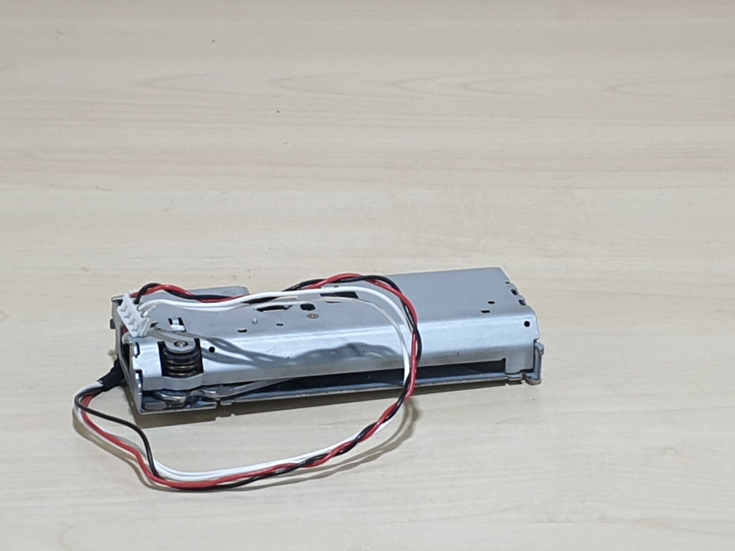 อุปกรณ์เสริมเครื่องตัดเครื่องพิมพ์ Epson Tm883/882 88Iii 88Ii Tm-T88V T86L มือสอง