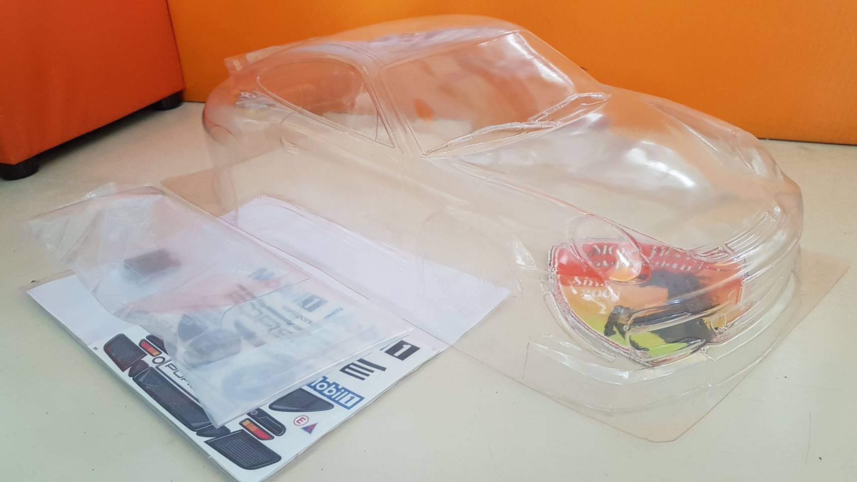 Porsche 911 GT3 Clear Body for 1/8 GT