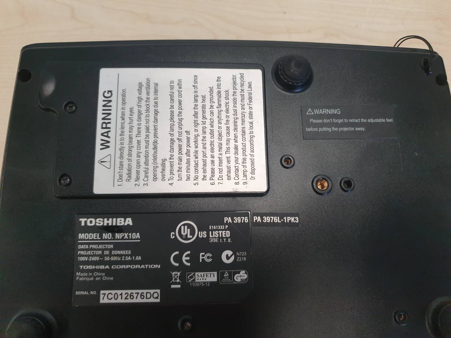 TOSHIBA TDP-NPX10A用 PA3976U-1ET2 対応純正バルブ採用プロジェクター交換用ランプユニット商品