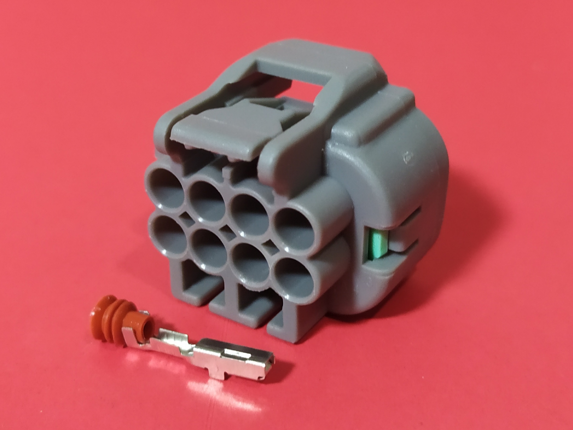 8 พิน เทา Head lamp Toyota ร่องบนซ้าย #10891