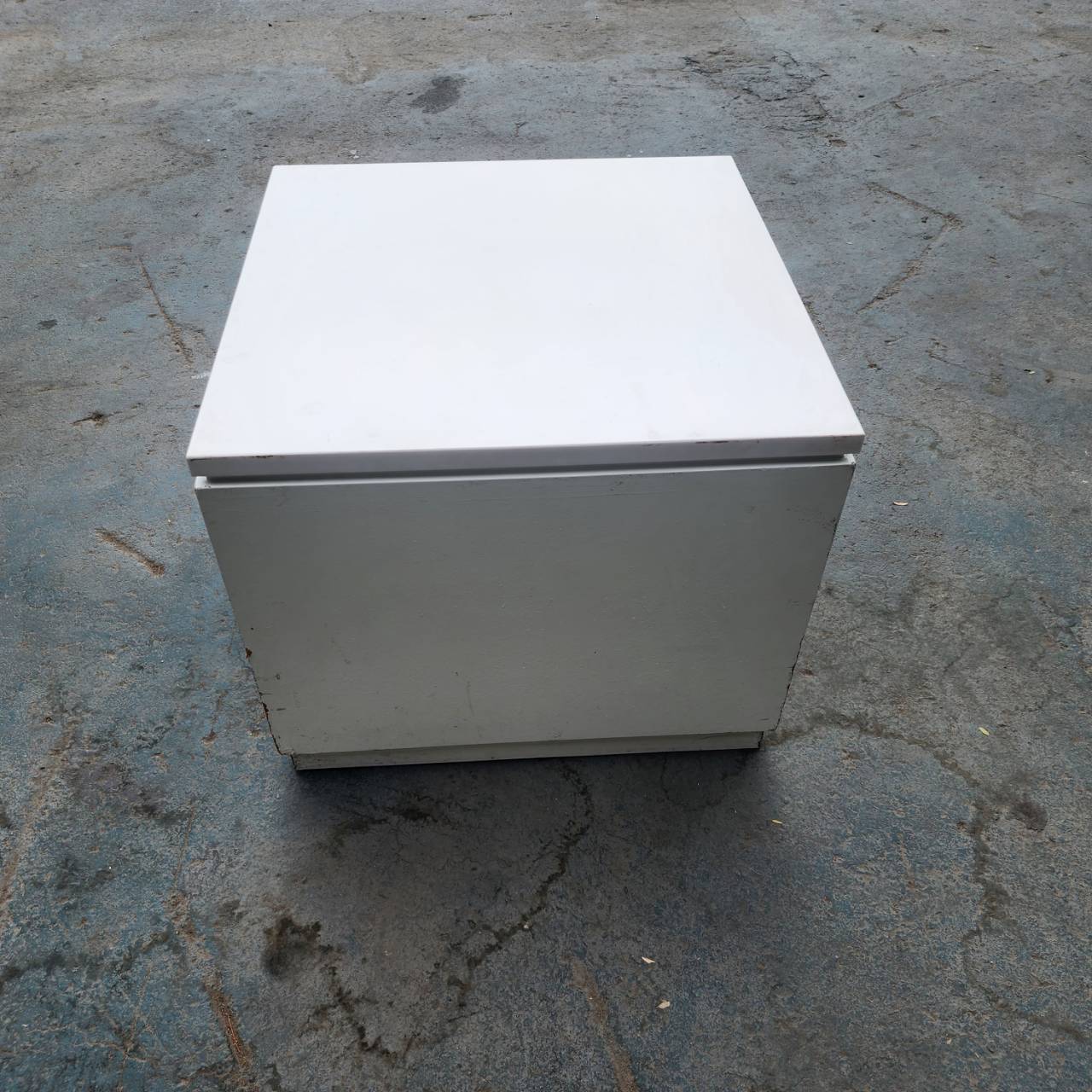 โต๊ะอเนคประสงค์ ขนาด 60x60x50 cm. มือสอง