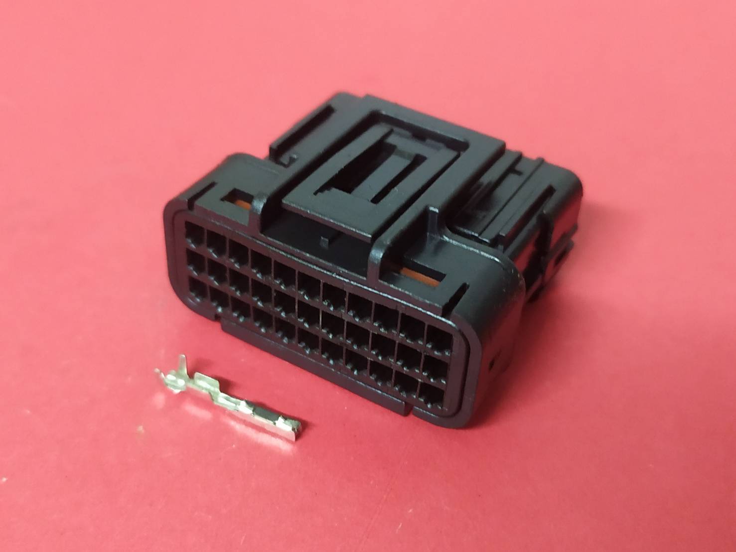 33 พิน กล่อง ECU Honda #7331Y