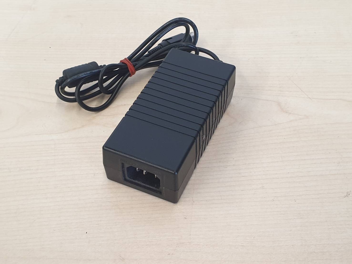 อะแดปเตอร์ 24V 2.5A CYSE65-240250 4พิน มือสอง