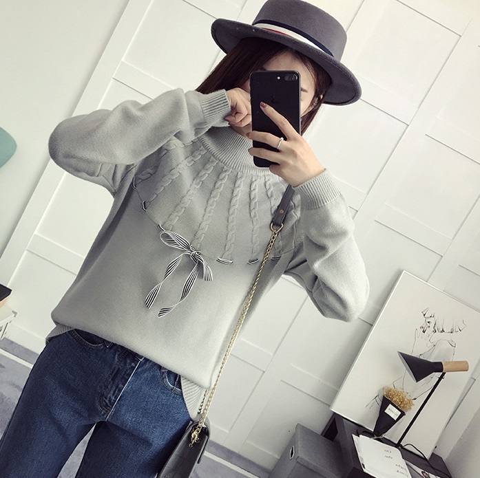 พรีออเดอร์ - เสื้อไหมพรมแขนยาวมีโบว์ผูกน่ารักๆ Pre- ST746 (สีเทา)