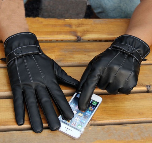 พร้อมส่ง - ถุงมือกันหนาวผู้ชาย GT190 (สีดำ)