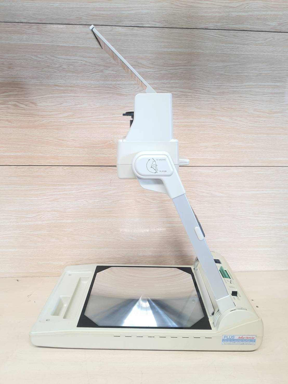 เครื่องฉายภาพข้ามศีรษะ Overhead Projector CX-500 มือสอง