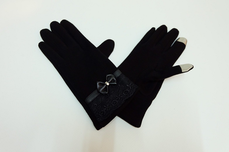 พร้อมส่ง - ถุงมือกันหนาว GT160 (สีดำ)