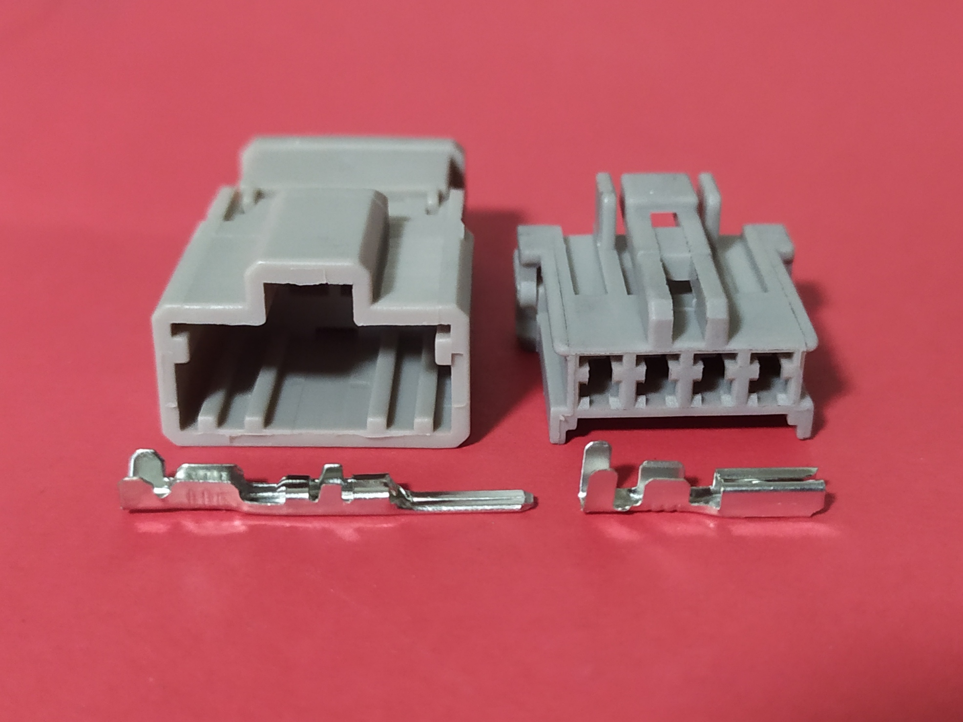 4 พิน เทา ไฟถอย ไฟเบรค Honda #0244/0243