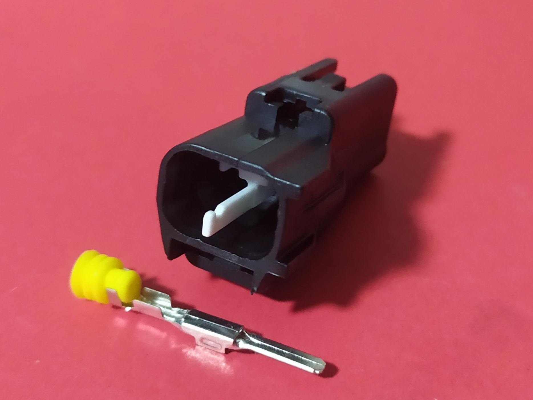 2 พิน ดำ Lamp, Temp (ตัวผู้) #11070