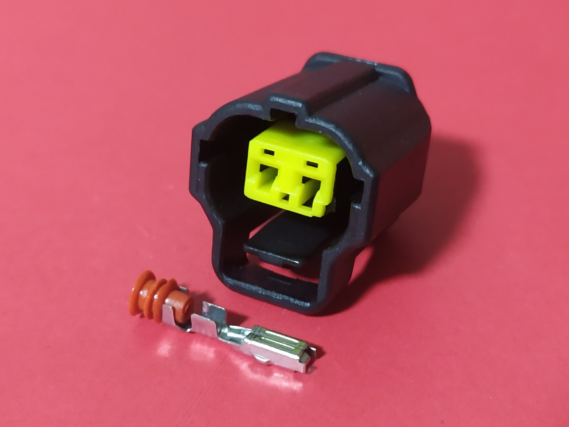 2 พิน ดำ/เหลือง Temp ร่องล่าง #178392-2