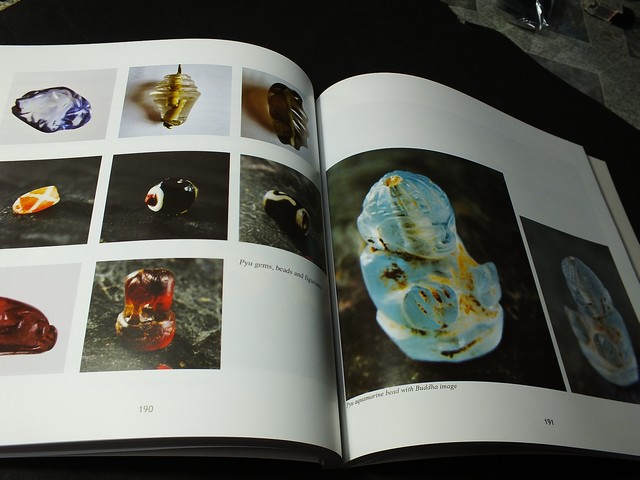 Ancient Jewellry of Myanmar From Prehistory to Pyu Period by Terence Tan พิมพ์ปี 2015