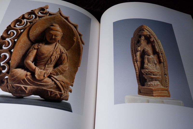 Central Asian Art from the Museum of Indian Art, Berlin, SMPK (support by Germany .sponsor by Toyota Motor) พิมพ์ปี 1991