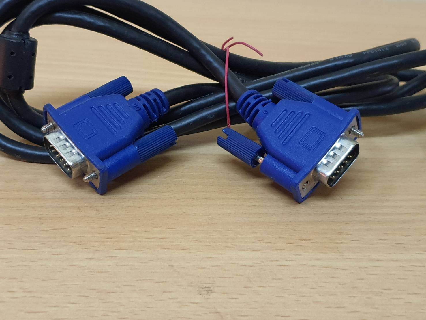 สาย วีจีเอ (Cable VGA) สาย VGA TO VGA ความยาว 1.8 เมตร มือสอง