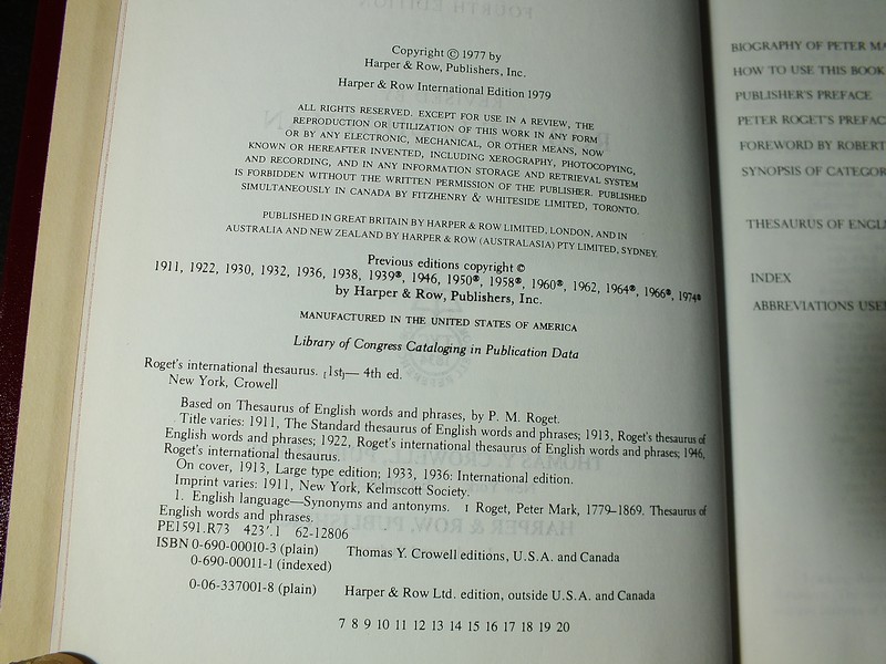 Roget's International Thesaurus by ROBERT L.CHAPMAN ปกแข็ง 1317 หน้า ปี 1979