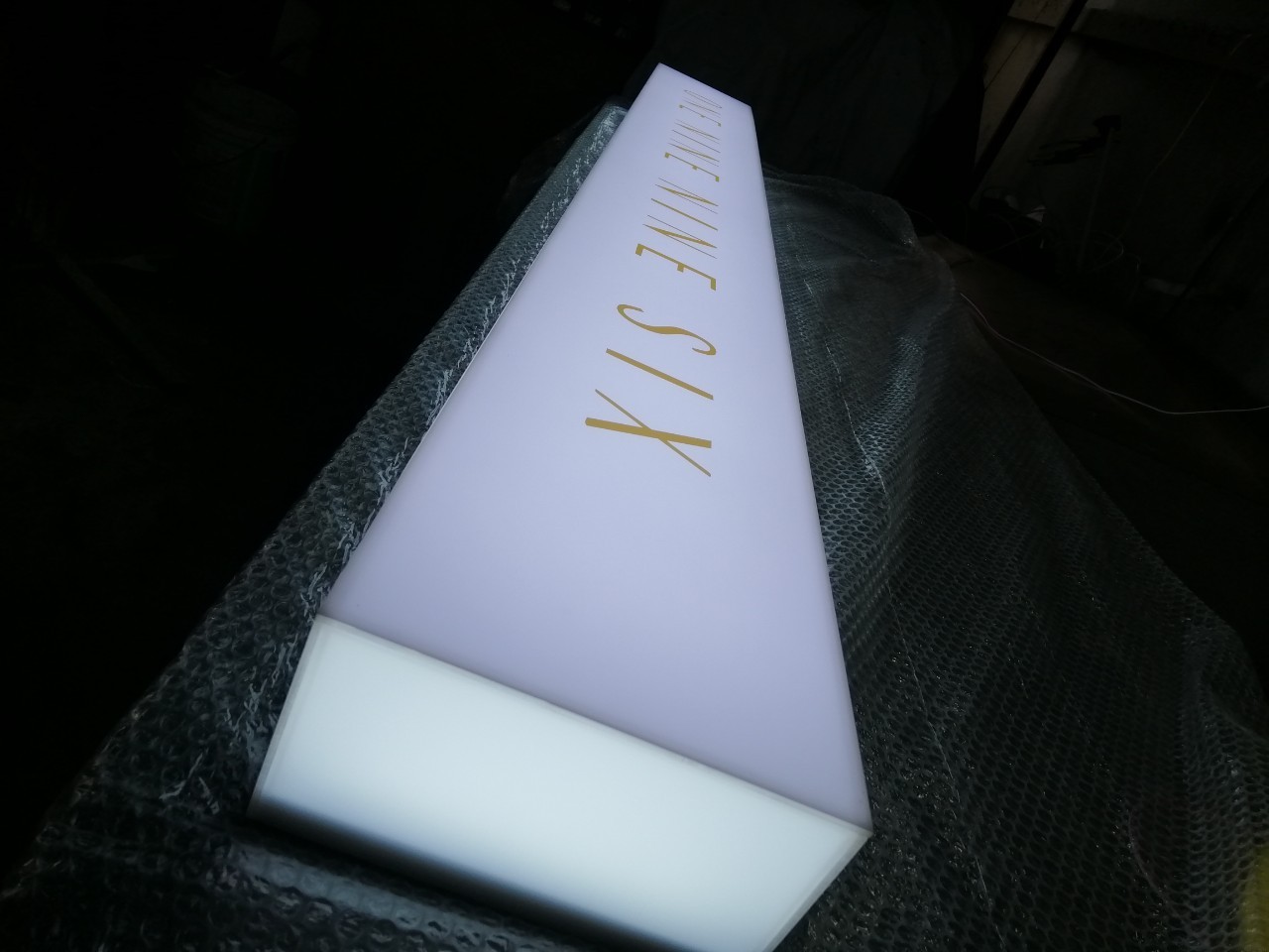 งานป้ายกล่องไฟ