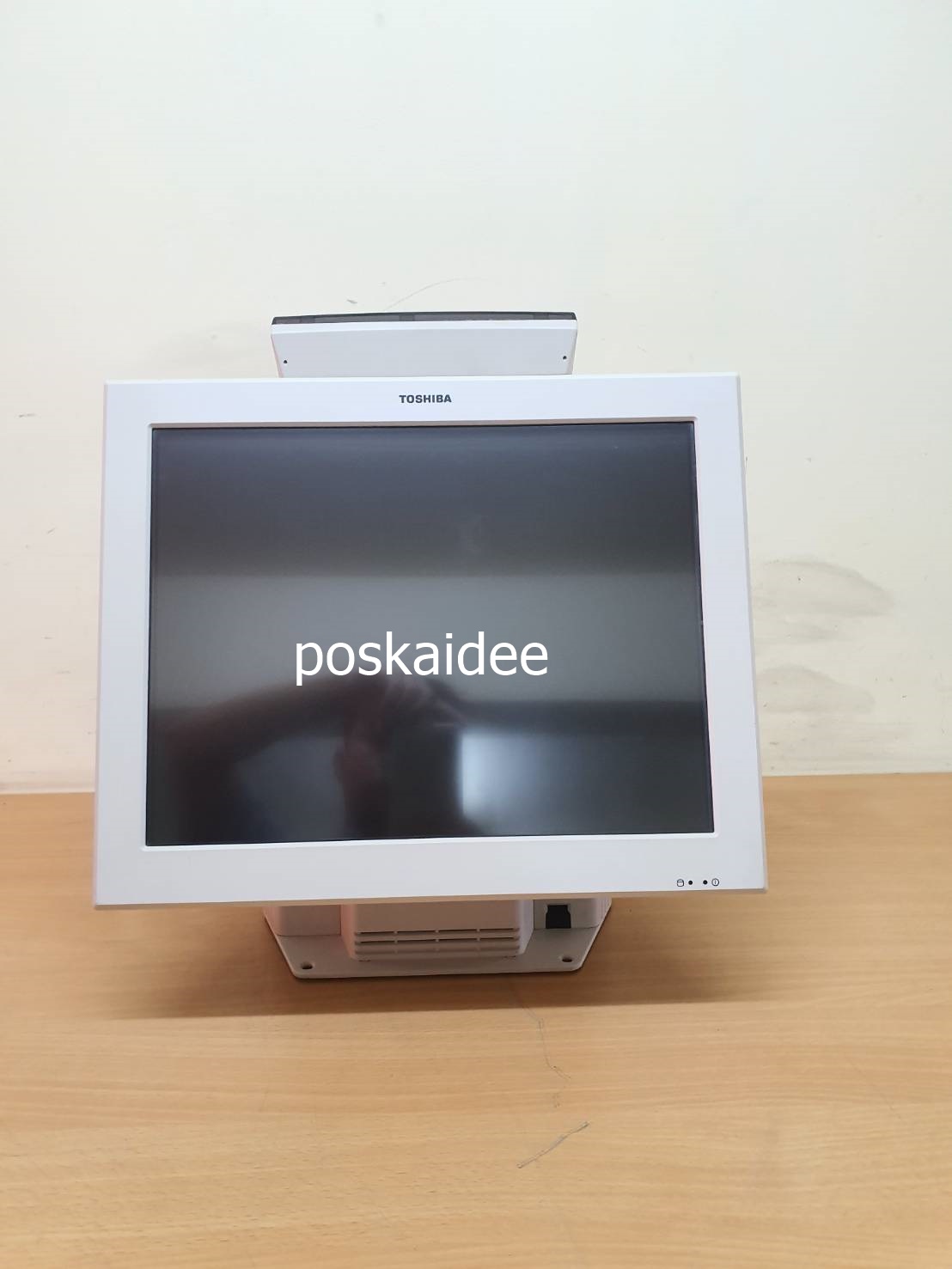 เครื่อง POS TOSHIBA รุ่น ST-A20-4DMFP9-Q-R มือสอง