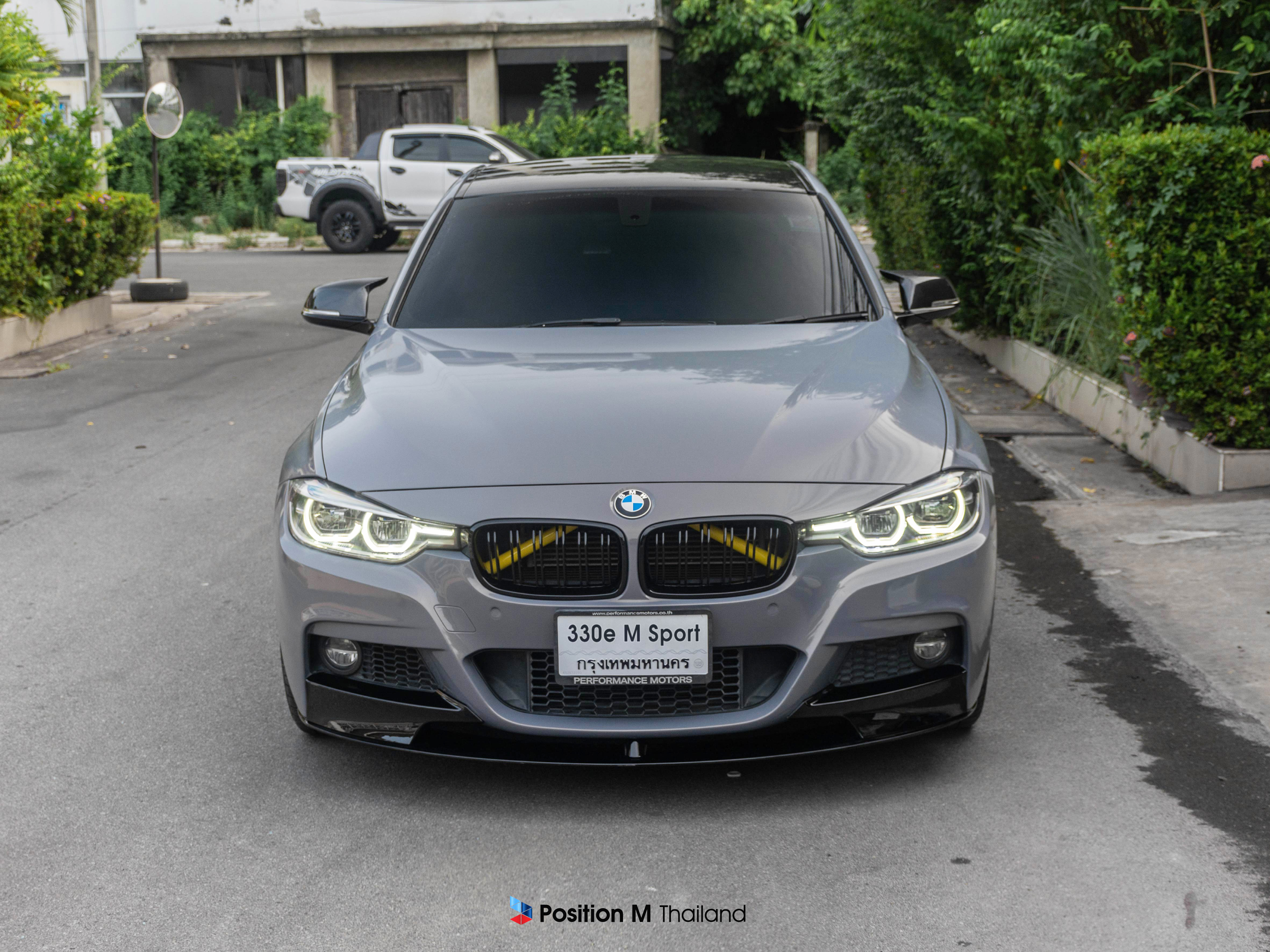 ติดตั้ง BMW F30 330e M Sport