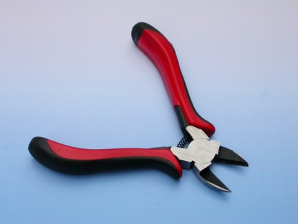 Daigonal Cutting Pliers