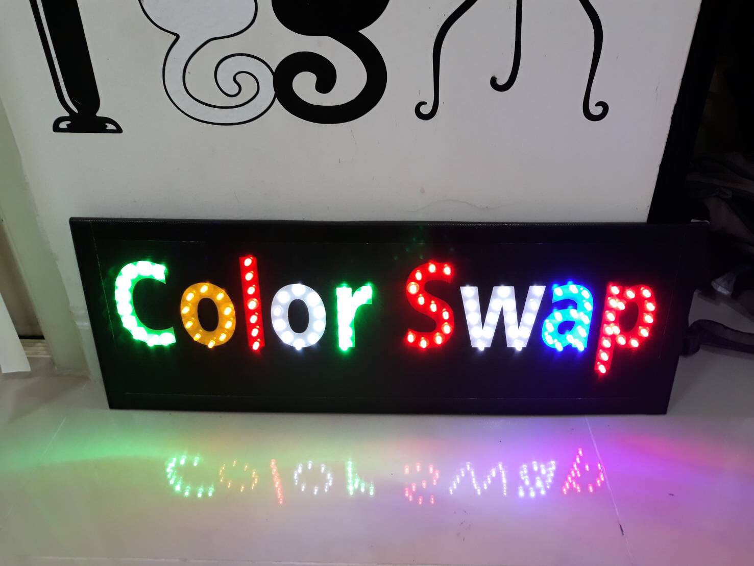 ป้ายไฟเชียร์ #ColorSwap