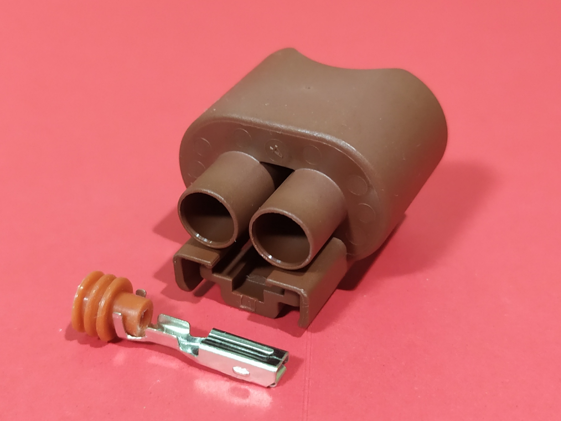 HB4/9006 น้ำตาล