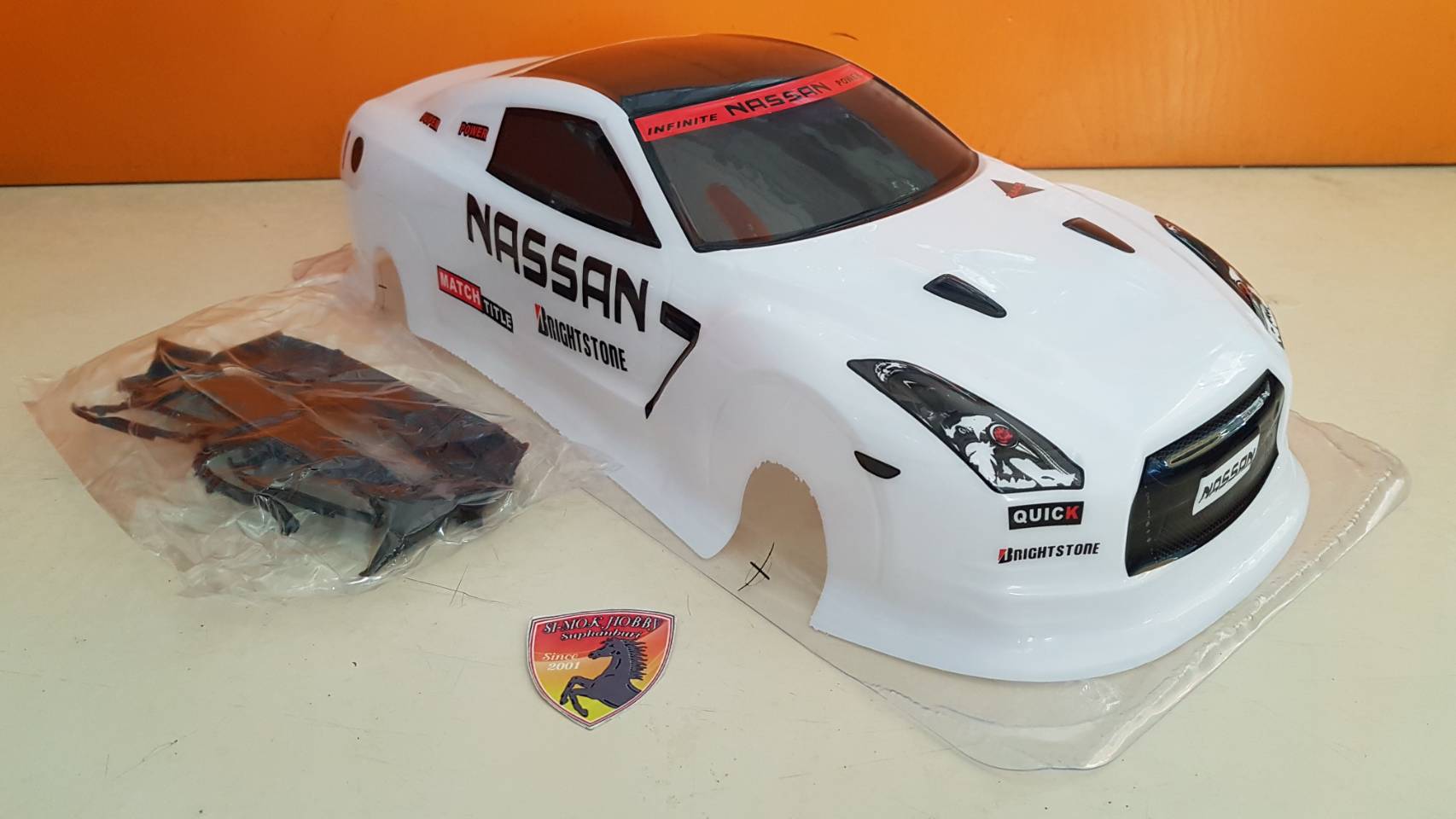Nissan Skyline GT-R (R35) Body (White)