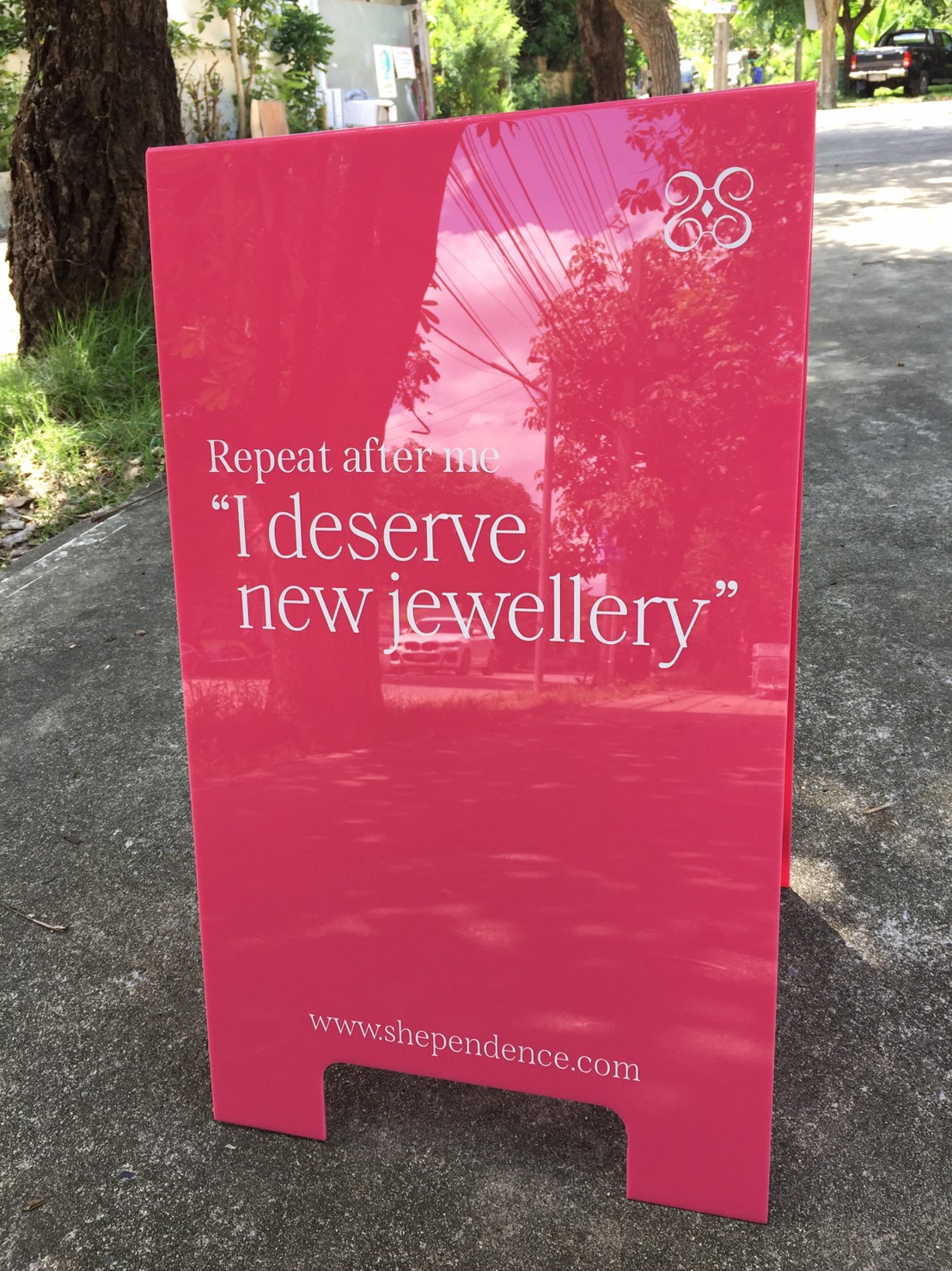 งานสติกเกอร