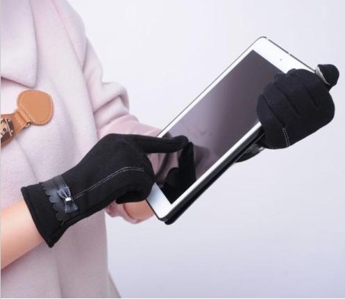 พร้อมส่ง - ถุงมือกันหนาว GT240 (สีดำ)