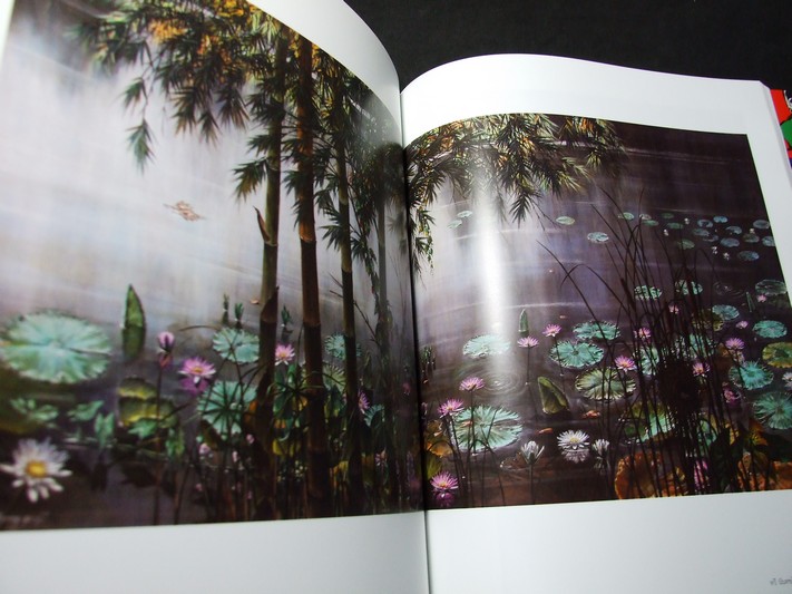 MOCA BANGKOK พิพิธภัณฑ์ศิลปะไทยร่วมสมัย โดย บุญชัย เบญจรงคกุล ปกแข็ง ปี 2555 (สอบถาม)