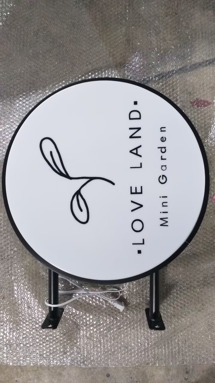 งานป้ายกล่องไฟ