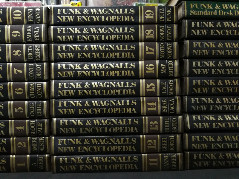 FUNK & WAGNALLS NEW ENCYCLOPEDIA จำนวน 28 เล่ม พิมพ์ปี 1977