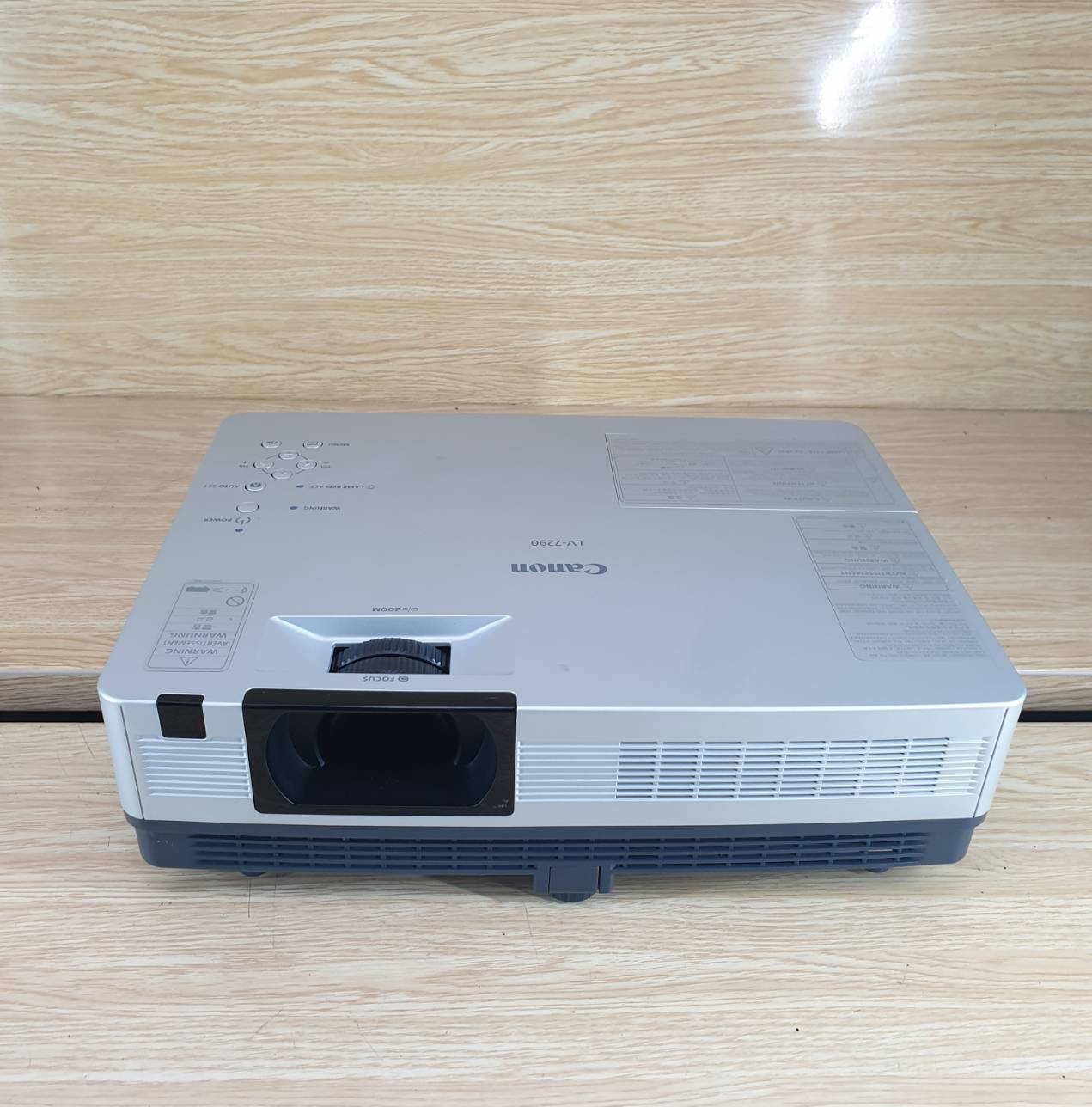 โปรเจคเตอร์ Canon LV-7290 (2,200 Lumens)มือสอง