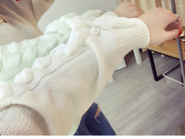 พร้อมส่ง - เสื้อไหมพรมแขนยาว ST166 (สีขาว)