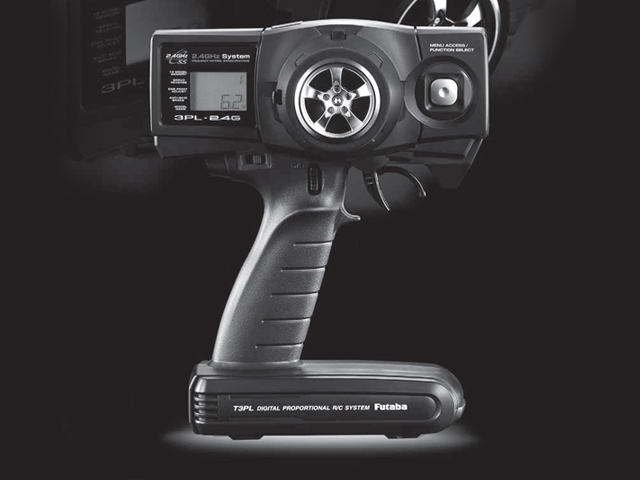 Futaba 3PL 2.4 GHz.