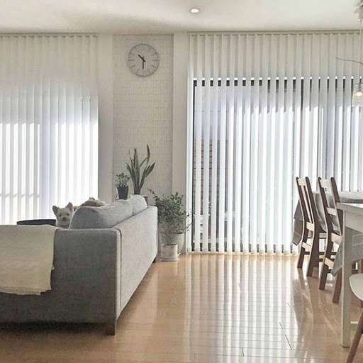 ม่านปรับแสงกรองแสง "Dimout Vertical Blinds" ผ้าม่าน ม่าน มู่ลี่ มู่ลี่ไม้ ม่านม้วน วอลเปเปอร์ รับติดตั้ง ออกแบบ ราคาถูก ทุกประเภท ทุกรูปแบบ