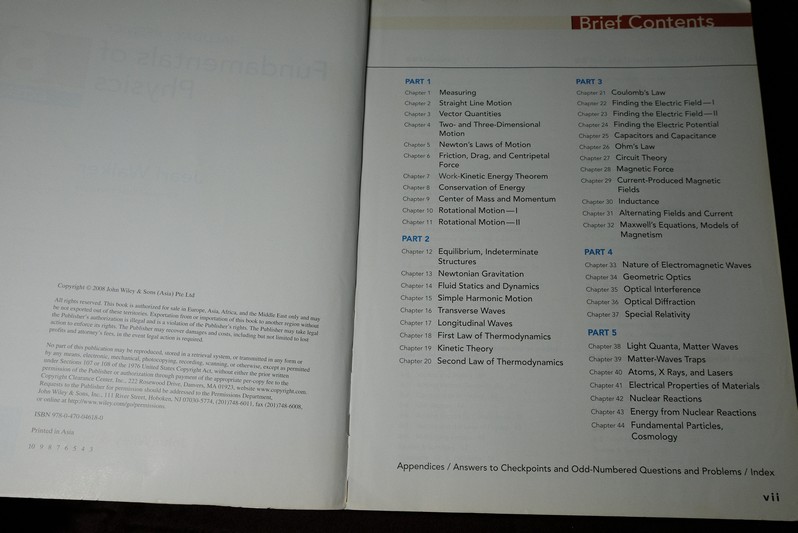 Fundamentals of PHYSICS by HALLIDAY & RESNICK 8'Th Edition