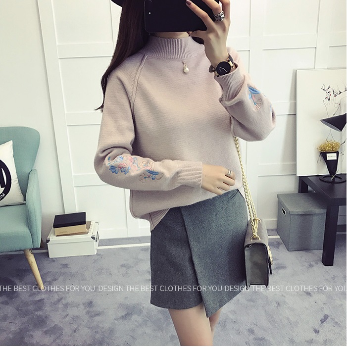 พร้อมส่ง - เสื้อไหมพรมแขนยาวมีลายปักที่แขนเสื้อน่ารักๆ ST753 (สีชมพู)