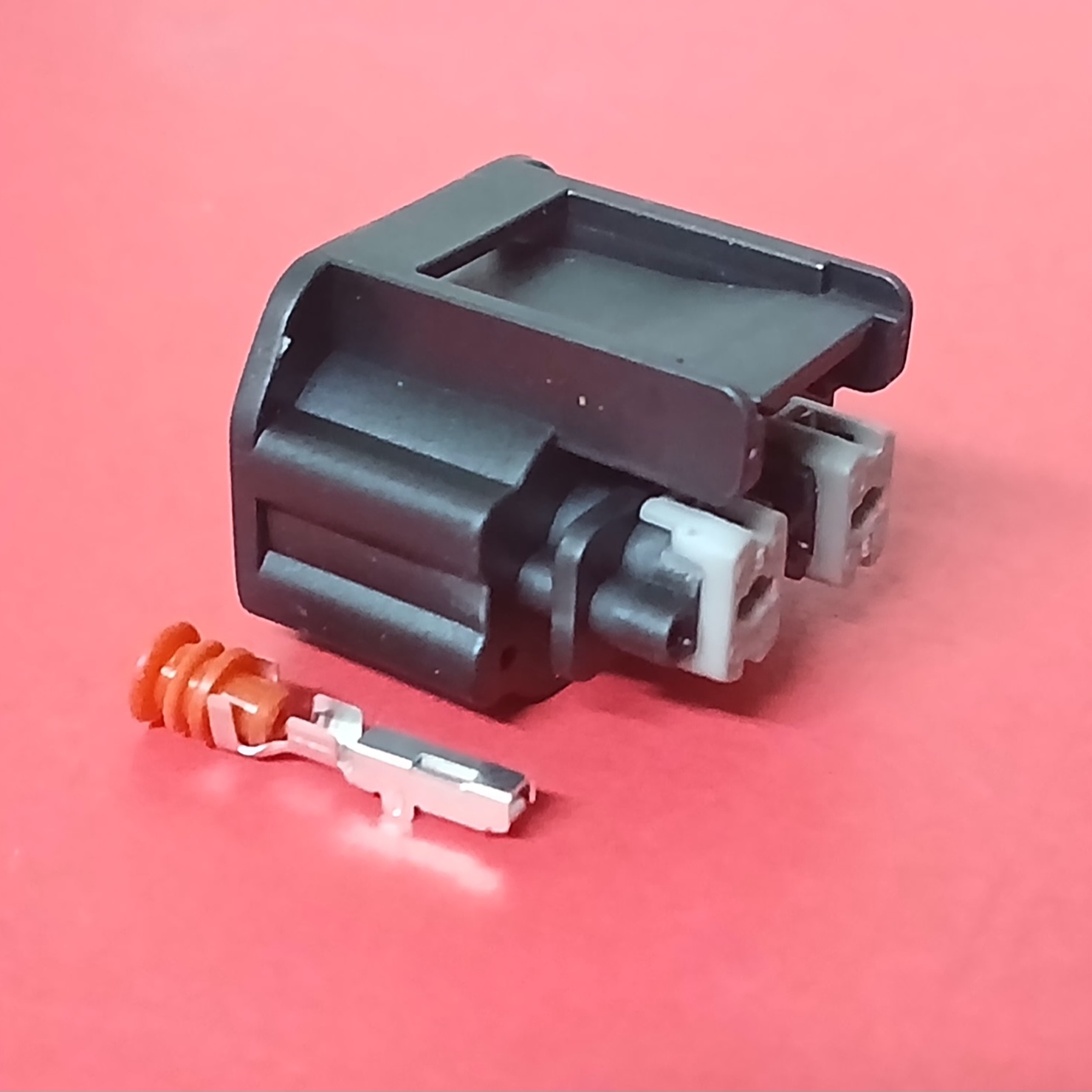 2 พิน ลิ้นปีกผีเสื้อ, มอเตอร์เดินเบา, เซนเซอร์เพลาข้อเหวี่ยง Toyota #6033