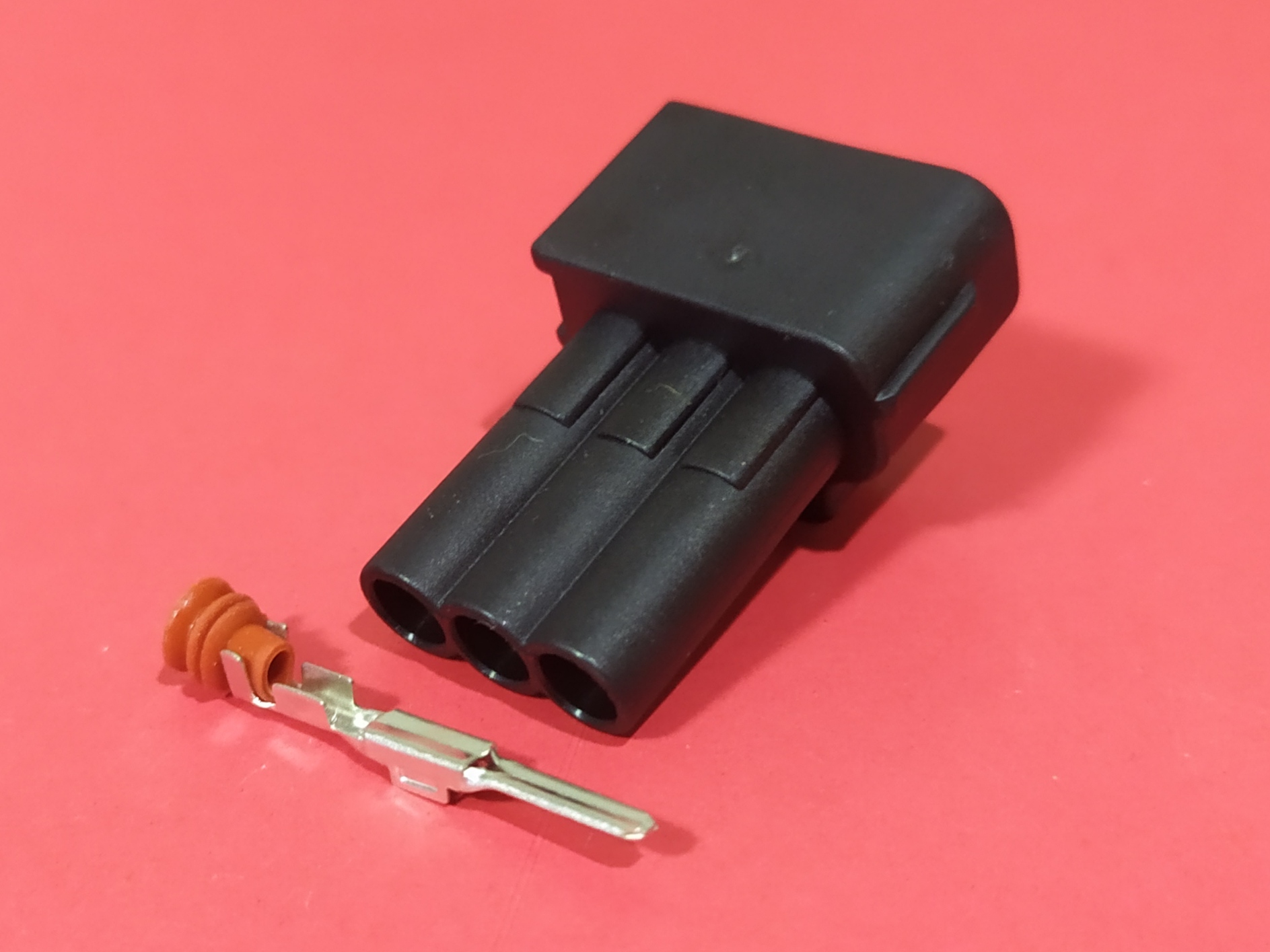 3 พิน ลิ้นปีกผีเสื้อ Toyota Vigo #1133-10