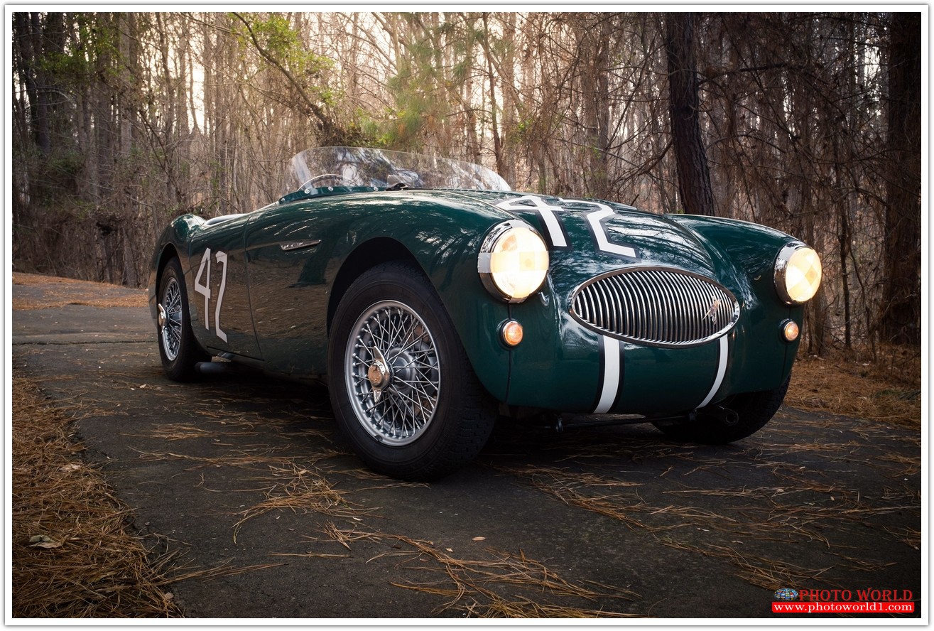 วอลเปเปอร์รูปภาพติดผนังสั่งทำ มีภาพให้เลือกกว่า 50,000 ภาพ ออกแบบกราฟฟิค หรือ รูปภาพตามที่ท่านกำหนด ในสไตล์ท่านเอง "custom made"