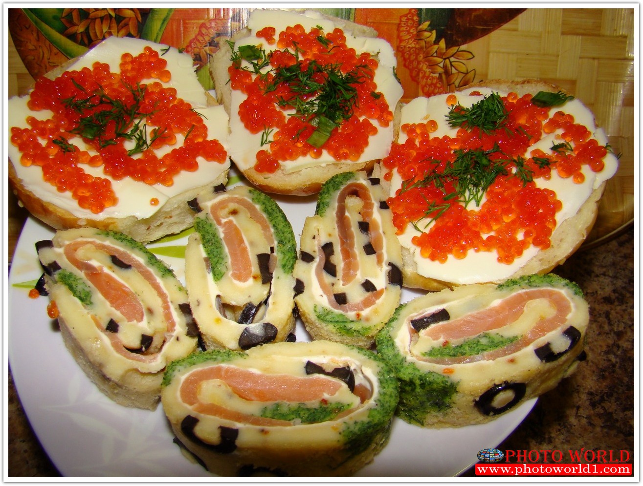 วอลเปเปอร์รูปภาพติดผนังสั่งทำ มีภาพให้เลือกกว่า 50,000 ภาพ ออกแบบกราฟฟิค หรือ รูปภาพตามที่ท่านกำหนด ในสไตล์ท่านเอง "custom made"