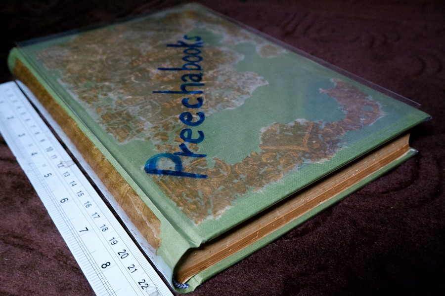 หนังสือสัญญาทางพระราชไมตรี ที่ระฤก 60 ปี พระยาธรรมศาสตร์นารถประนัย ปี 2467 (สอบถาม)