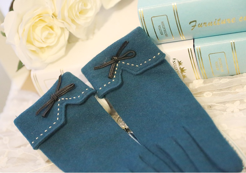 พรีออเดอร์ - ถุงมือกันหนาว Pre - GT612 (สีน้ำเงิน)