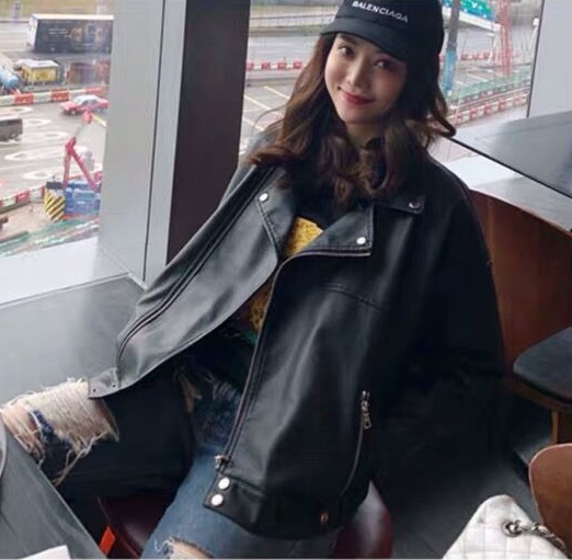 พร้อมส่ง - เสื้อแจ็คเก็ตหนัง PU ทรงสวย ด้านในบุขนพิเศษ CT235 (สีดำ)