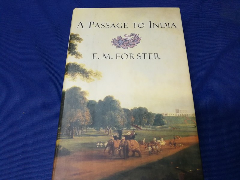 ชุด E.M.FORSTER : MAURICE , A PASSAGE TO INDIA , A ROOM WITH A VIEW , HOWARDS END , WHERE ANGLES FEAR TO TREAD , THE LONGEST JOURNEY รวม 6 เล่ม พิมพ์ปี 1995