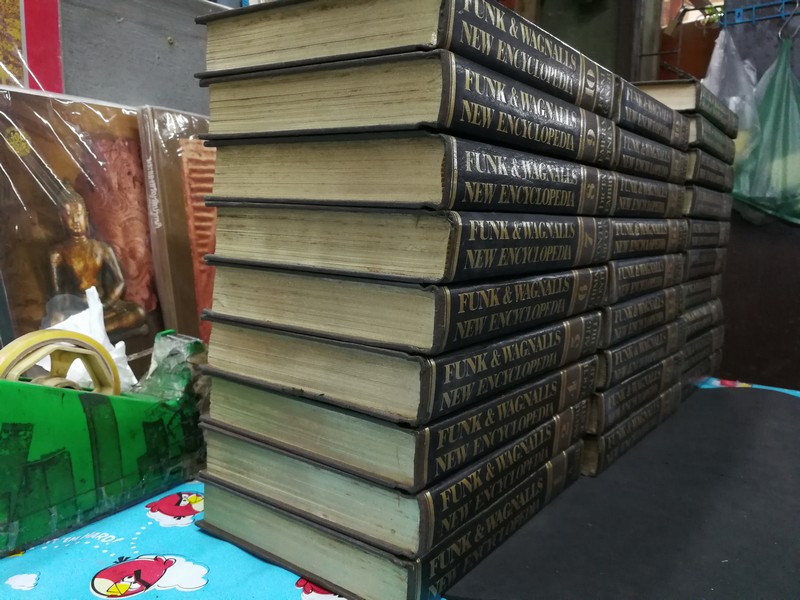FUNK & WAGNALLS NEW ENCYCLOPEDIA จำนวน 28 เล่ม พิมพ์ปี 1977