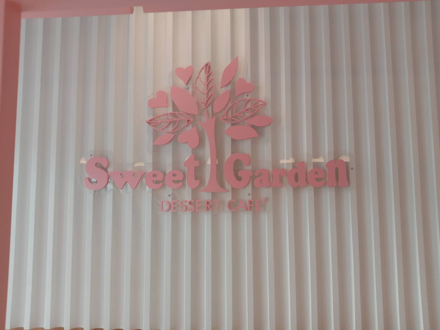 ป้าย Logo ตัวอักษรพลาสวู๊ด ไดคัท ทำสี #พาสเทล - Sweet Garden