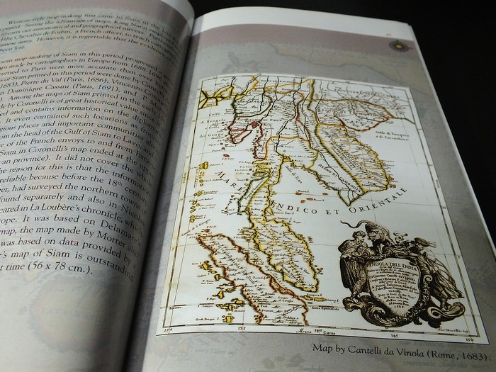 DISCOVERYING AYUTTHAYA อยุธยา BY CHARNVIT KASETSIRI-MICHAEL WRIGHT COPYRIGHT 2007