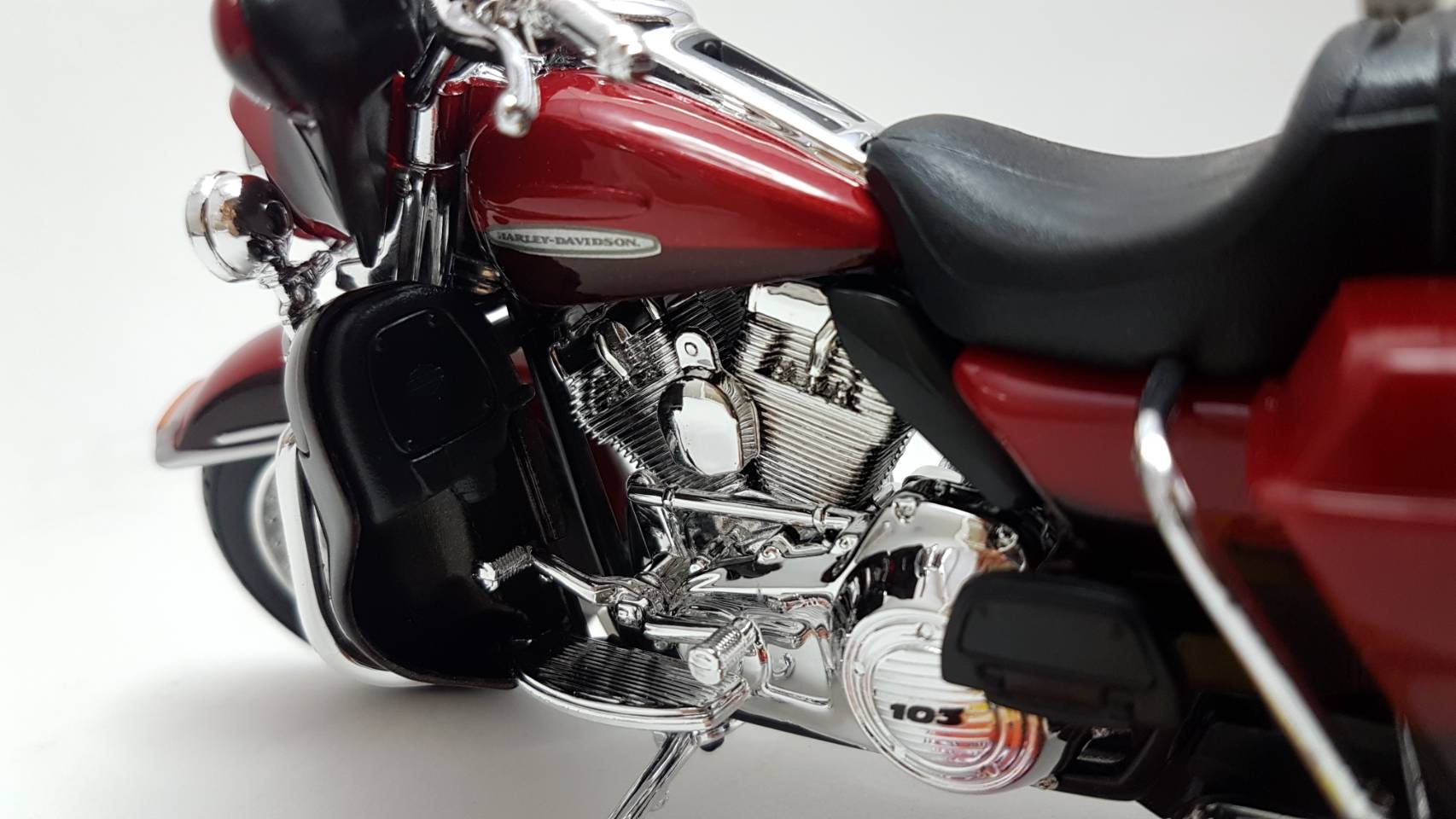 Harley-Davidson 2013 FLHTK Electra Glide Ultra Limited
