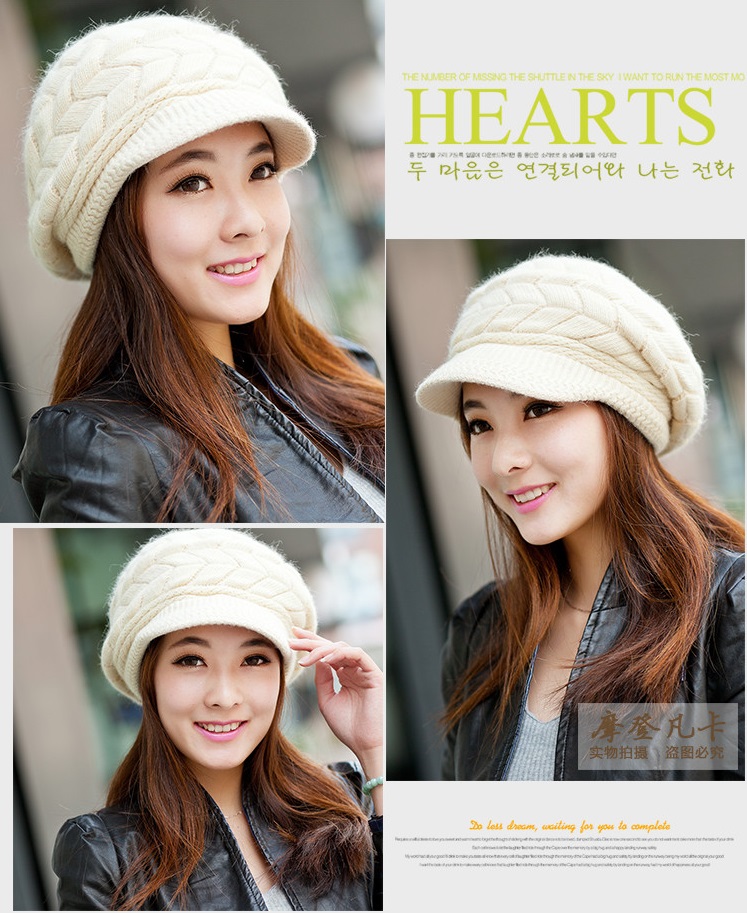 พร้อมส่ง - หมวกไหมพรม HT122 (สีครีม)